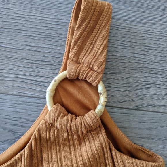 NWT / TOPSHOP / ONE SHOULDER CROP TOP / SIZE 6 / MUSTARD YELLOW - Picture 3 of 8